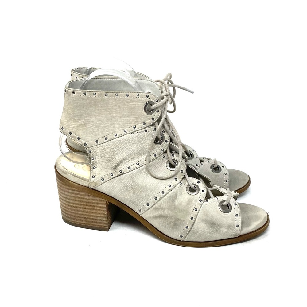 Jessica Simpson Sandals - Picture 4 of 8